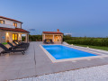 Villa Sun Istria s bazenom i teretanom u Višnjanu Višnjan